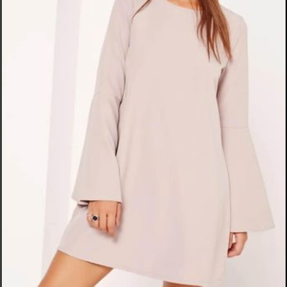 Missguided Flute Sleeve Dress - Picture 1 of 5